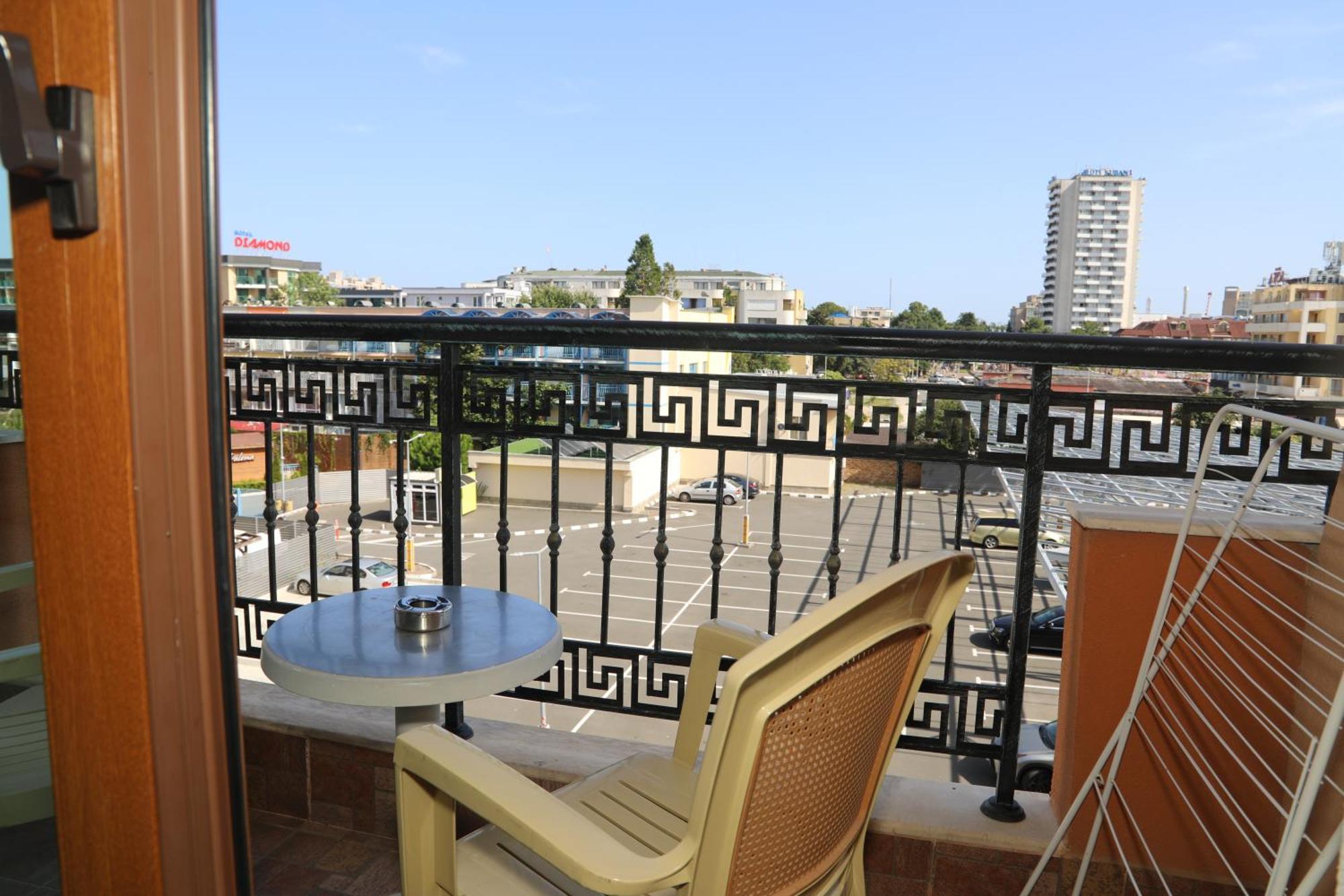 Hotel Deykin Sunny Beach Buitenkant foto