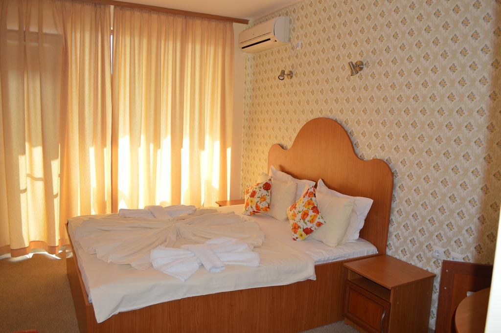 Hotel Deykin Sunny Beach Buitenkant foto